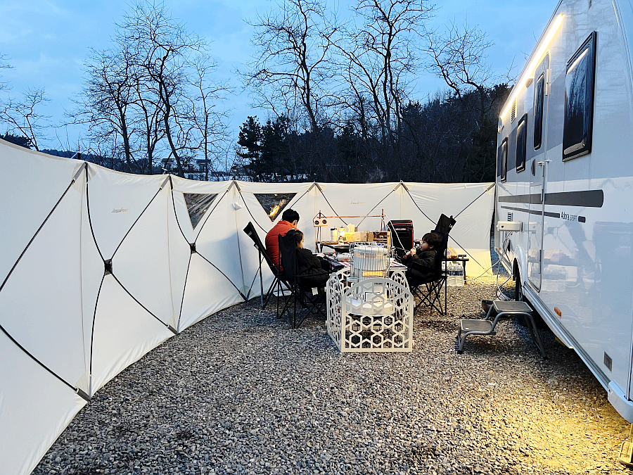 윈드스크린 캠핑 바람막이 캠핑용품 카라반 캠핑카 사이드월 4면 6면 7mm 심지 화이트
